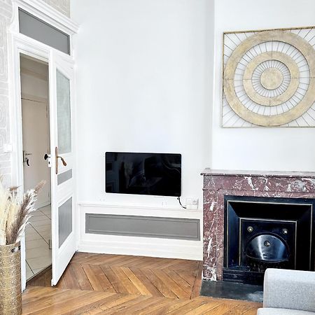 Suite Cinnabar Oullins Exterior foto