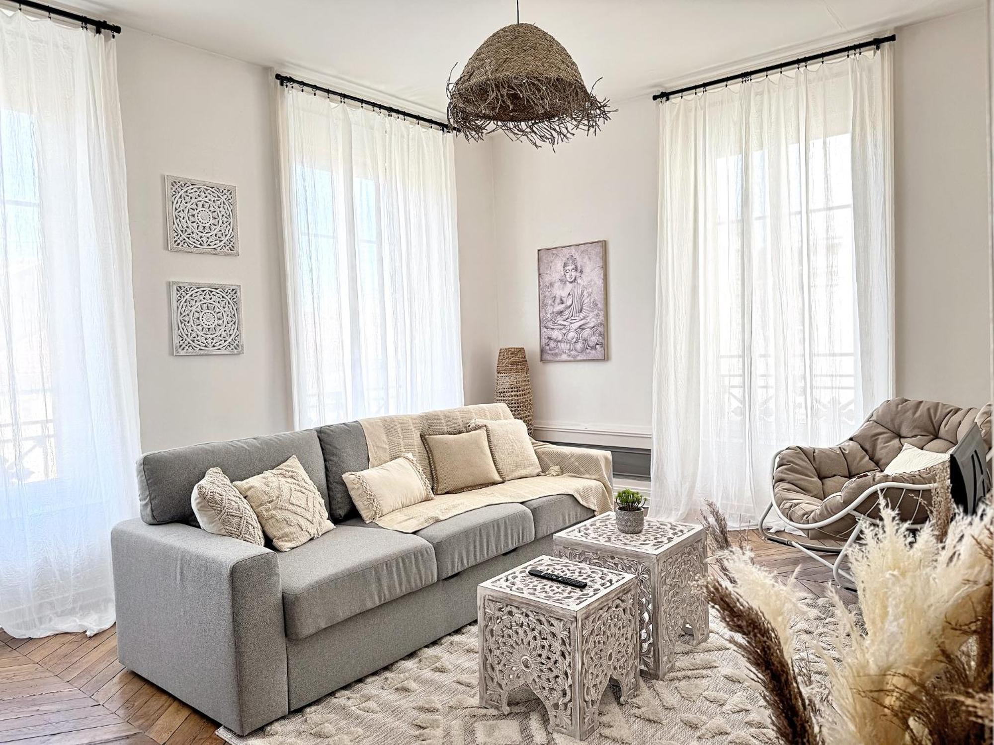 Suite Cinnabar Oullins Exterior foto