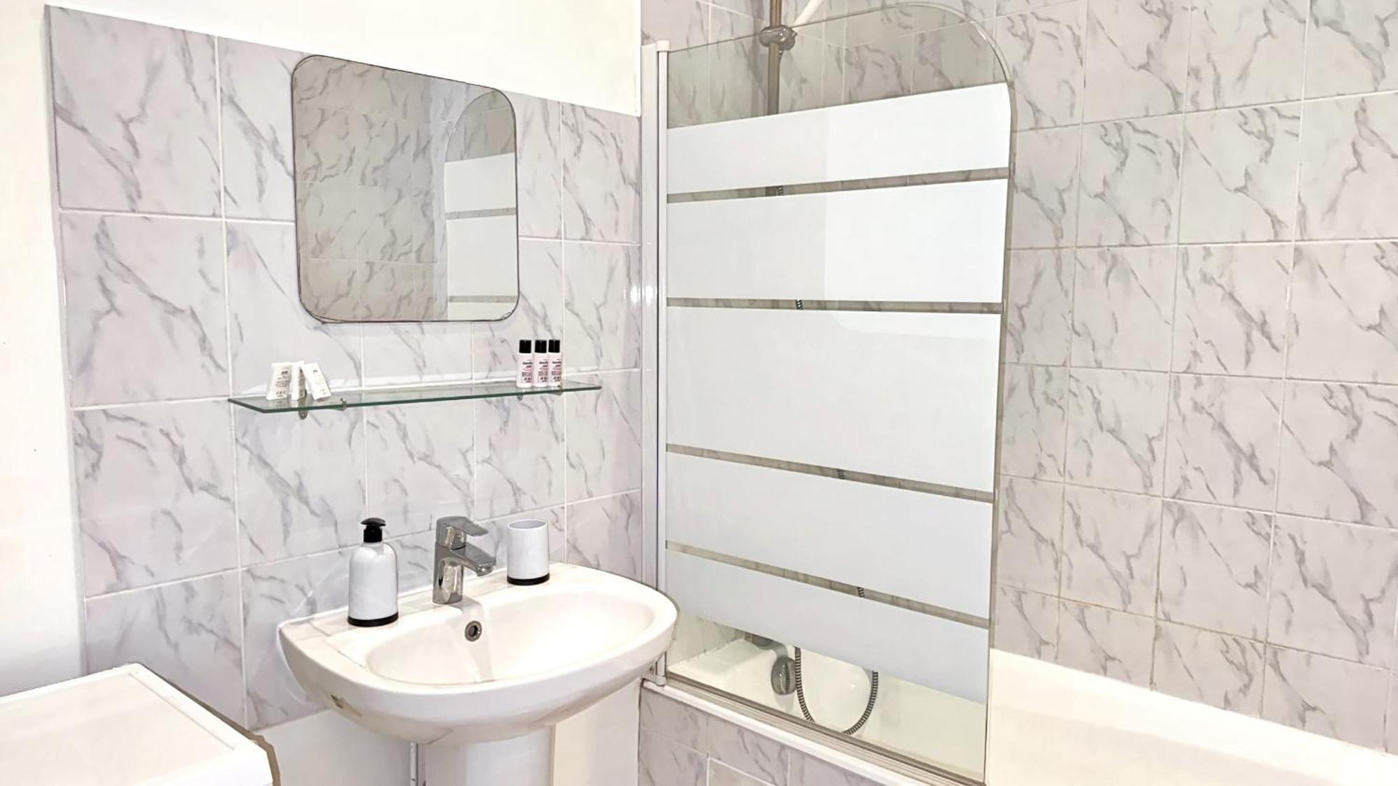 Suite Cinnabar Oullins Exterior foto